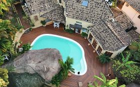 Villa del Mare / Centro da Ilha